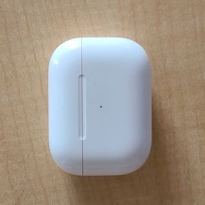 Apple Airpods case ONLY